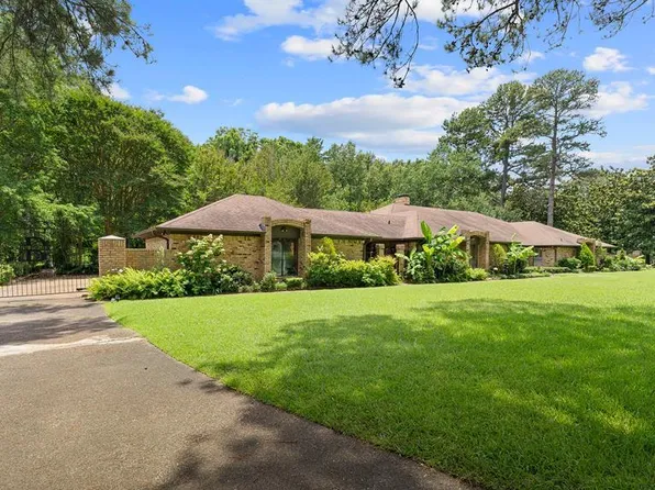 12 Knotty Pne, Texarkana, TX 75503