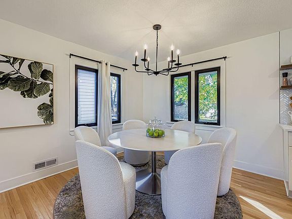 4th image of 4909 Trillium Ln