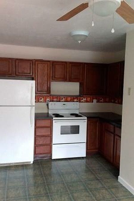 1st image of 1660 Churchill Downs Rd APT D