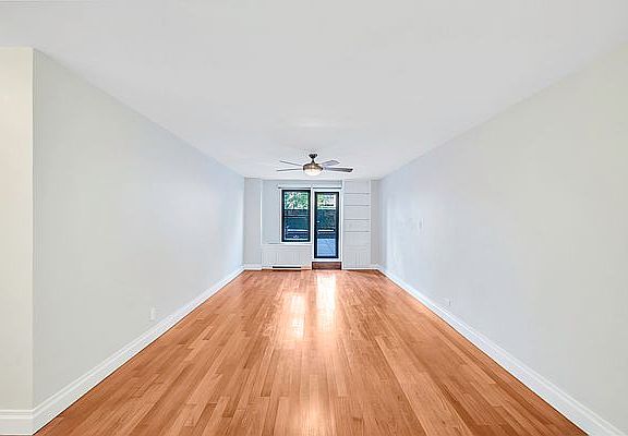 5th image of 301 E 62nd St APT 2A