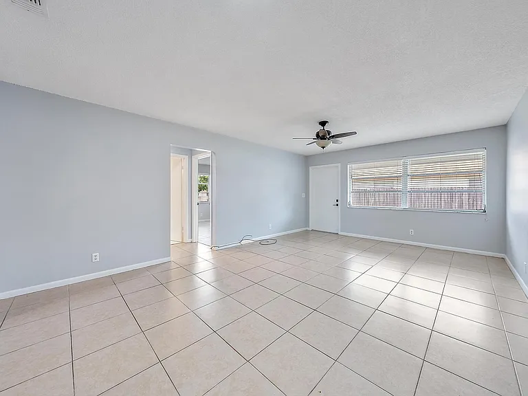 9050 E Highland Pines Blvd — Photo 10