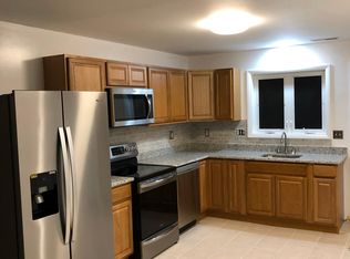 126 Hellstrom Rd #1, East Haven, CT 06512