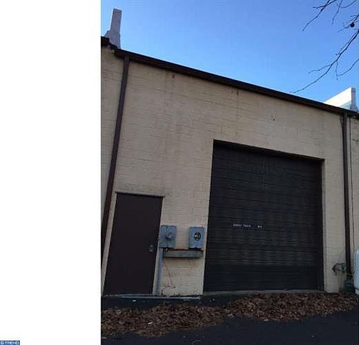 2nd image of 2049 Stout Dr Ste B3