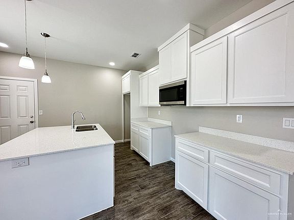 5th image of 1404 Vani Dr APT 1