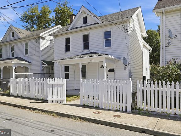 3rd image of 322 Highland Ave