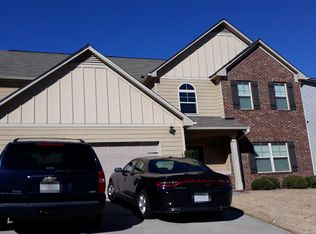 3922 Plymouth Rock Dr, Loganville, GA