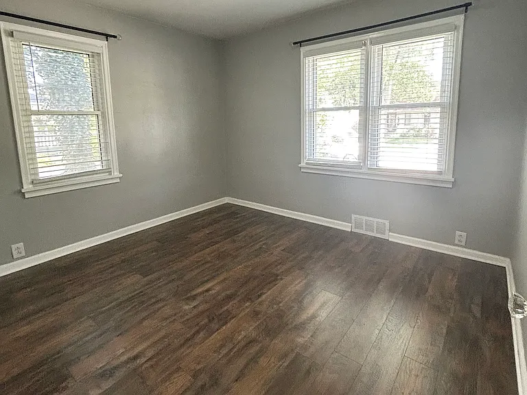 5901 Garden Park Dr — Photo 17
