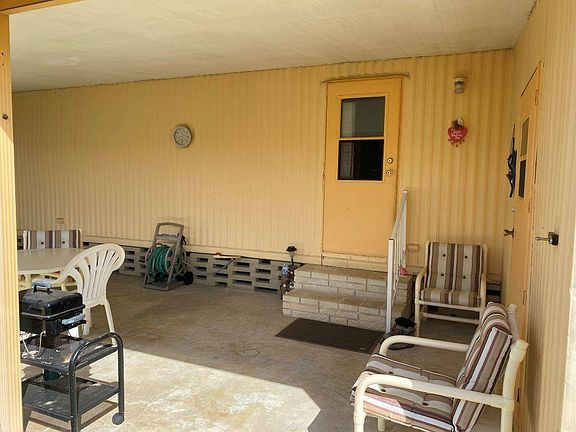 5th image of 311 Five Iron Dr