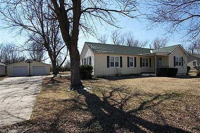 1st image of 4012 E Fairview Dr