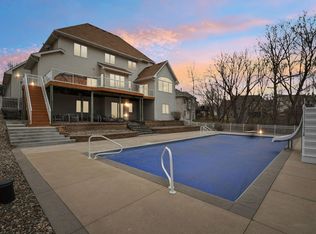 8366 Claymore Ct, Inver Grove Heights, MN 55076