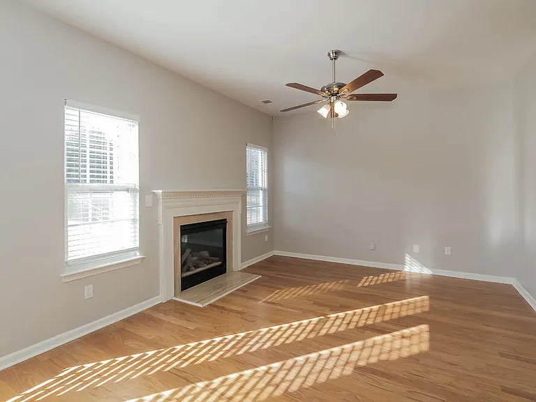 1014 Sparrow Valley Way — Photo 6