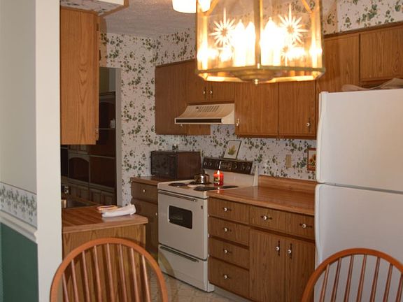 5th image of 213 Opal Dr