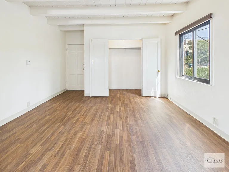 510 Sunset St — Photo 13