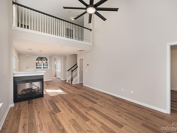 5th image of 10425 Columbia Crest Ct