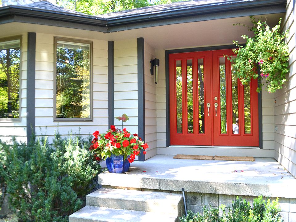 1st image of 2343 N Deer Valley Dr