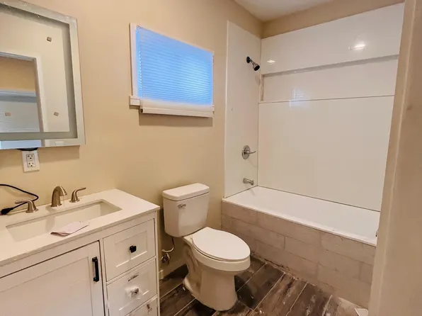 205 W Union St, Nanticoke, PA 18634