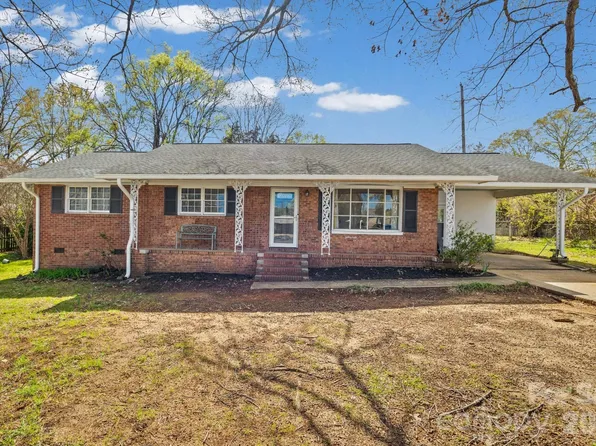 1355 Ebinport Rd, Rock Hill, SC 29732