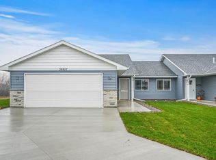 38763 Maple Ct, North Branch, MN 55056