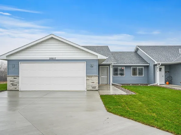 38769 Maple Ct, North Branch, MN 55056