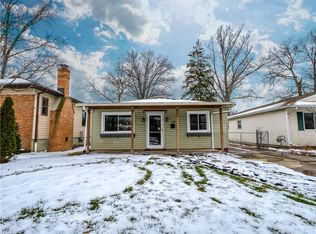 142 Mull Ave, Avon Lake, OH 44012