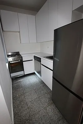 Rented by Dynamik Realty | media 16