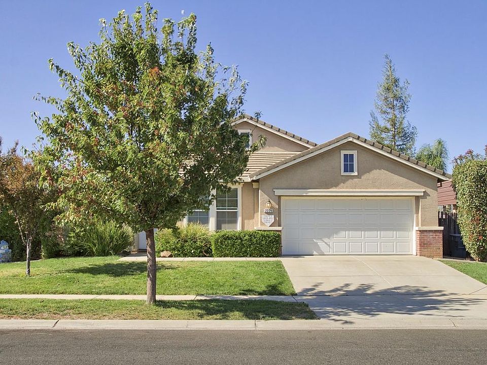 1st image of 2228 Golden Gate Dr