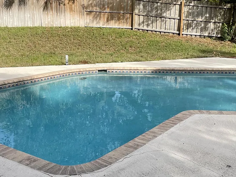 400 Meravan Ct — Photo 23