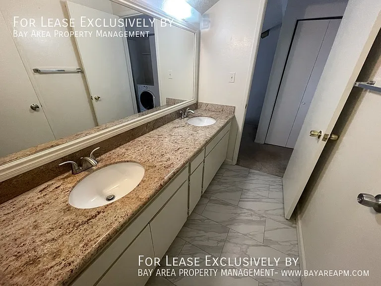755 Vespucci Ln — Photo 9