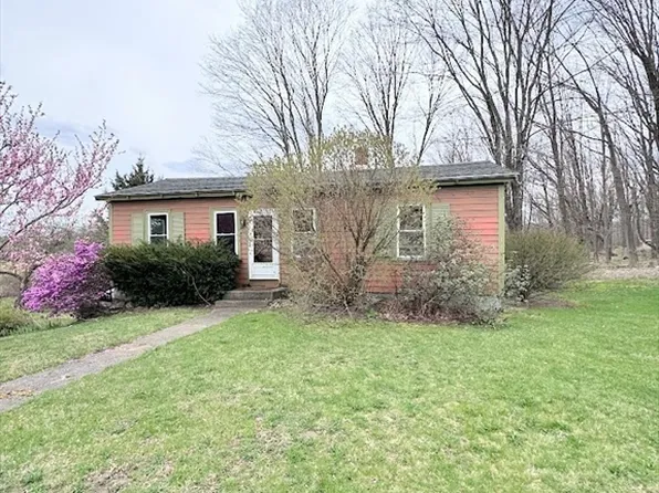 311 South St, Berlin, MA 01503