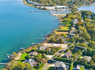 93 Redwood Rd, Sag Harbor, NY 11963