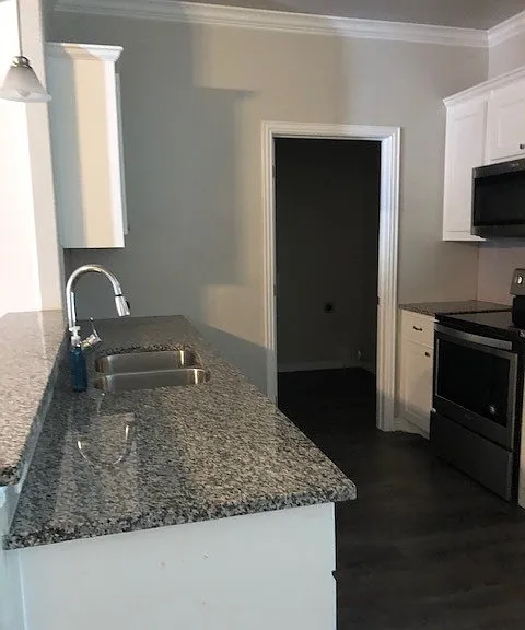 808 Darter Ct — Photo 3