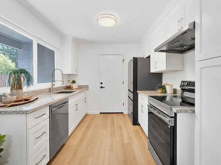 3017 Boulder Pl — Photo 2