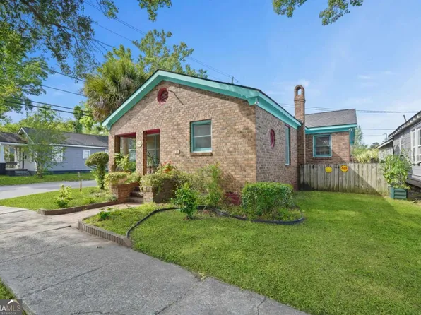 702 E 32nd St, Savannah, GA 31401
