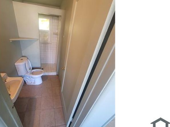 38717 6th St E #5, Palmdale, CA 93550