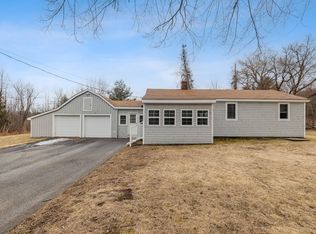118 Sebago Lake Rd, Gorham, ME 04038