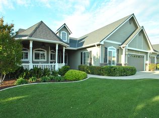 515 W Lester Ave, Clovis, CA
