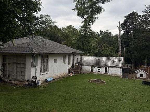 4th image of 1531 E Lakeview Dr