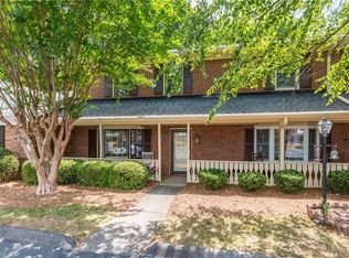 137 Chrisfield Cir, Winston Salem, NC 27104