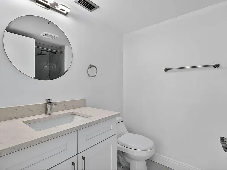 14527 Bonaire Blvd #309 — Photo 9