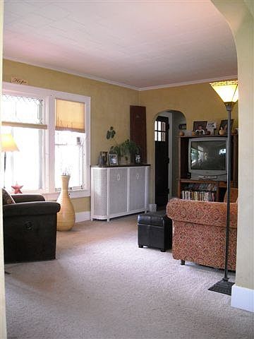 1st image of 406 Teal Lake Ave