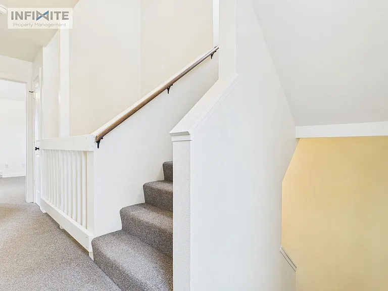 215 S 18th Ave #4 — Photo 10