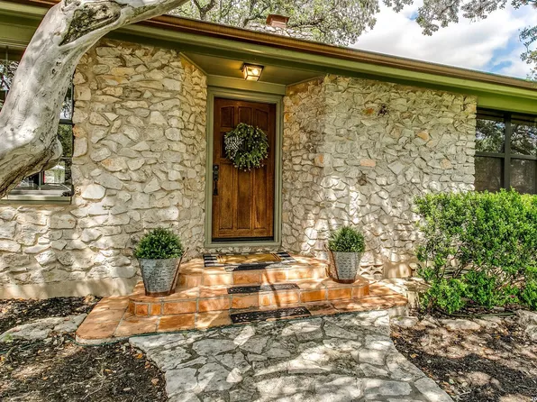 17118 SUGAR CREST DR, San Antonio, TX 78232