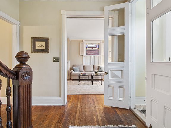 4th image of 1307 W 13th St