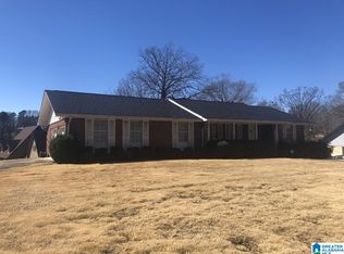 738 Canterbury Dr, Bessemer, AL 35022