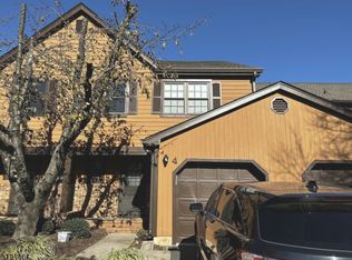 4 Estate Rd, Hillsborough, NJ 08844