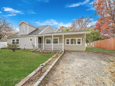 56 Matsunaye Drive, Medford, NY, 11763