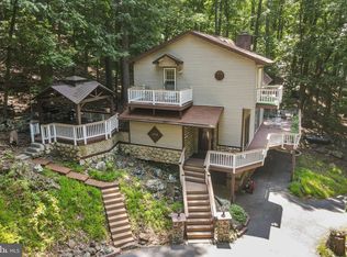 929 High Knob Rd, Front Royal, VA 22630