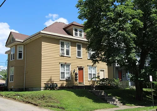 2586 East Ave Photo 1