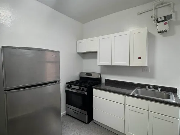 509 West 212th Street 3I image 2 of 11