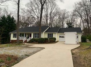 514 Hammett Rd, Greer, SC 29650